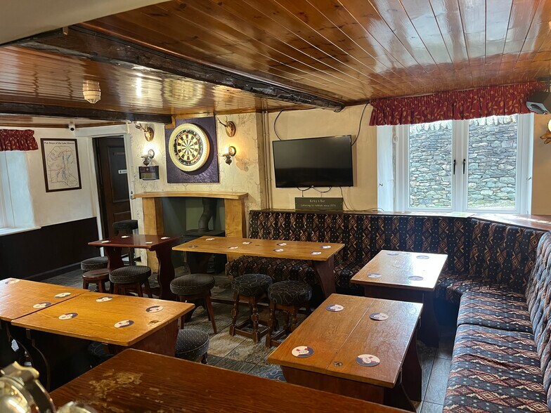 Greenside Rd, Penrith à vendre - Photo du bâtiment - Image 3 de 8