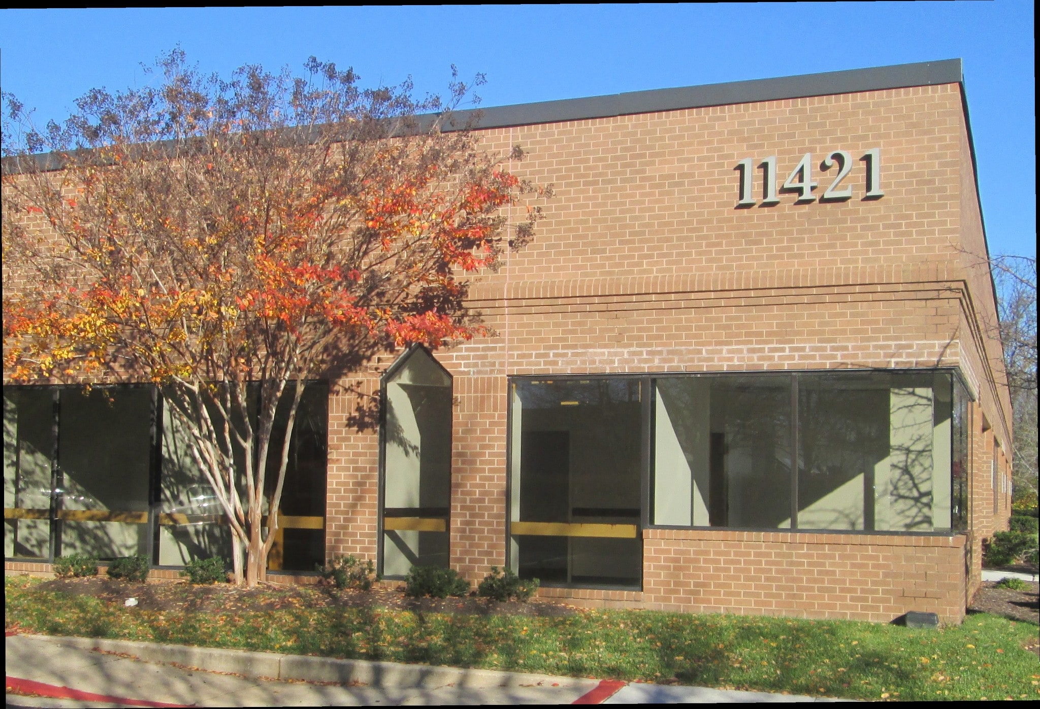 11421 Cronhill Dr, Owings Mills, MD for lease Building Photo- Image 1 of 2
