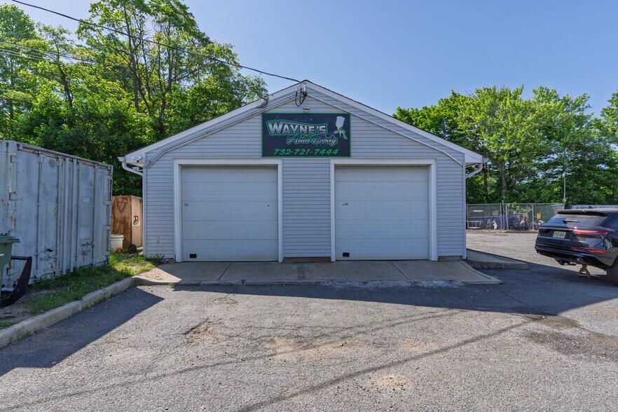 1938 NJ-35, South Amboy, NJ à vendre - Photo du bâtiment - Image 2 de 4