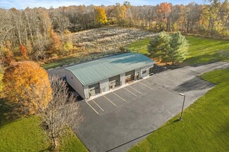 Plus de détails pour 170 Neelytown Rd N, Montgomery, NY - Industriel à louer