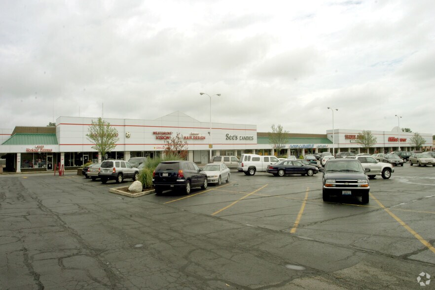 120-152 Ogden Ave, Downers Grove, IL for lease - Building Photo - Image 2 of 17