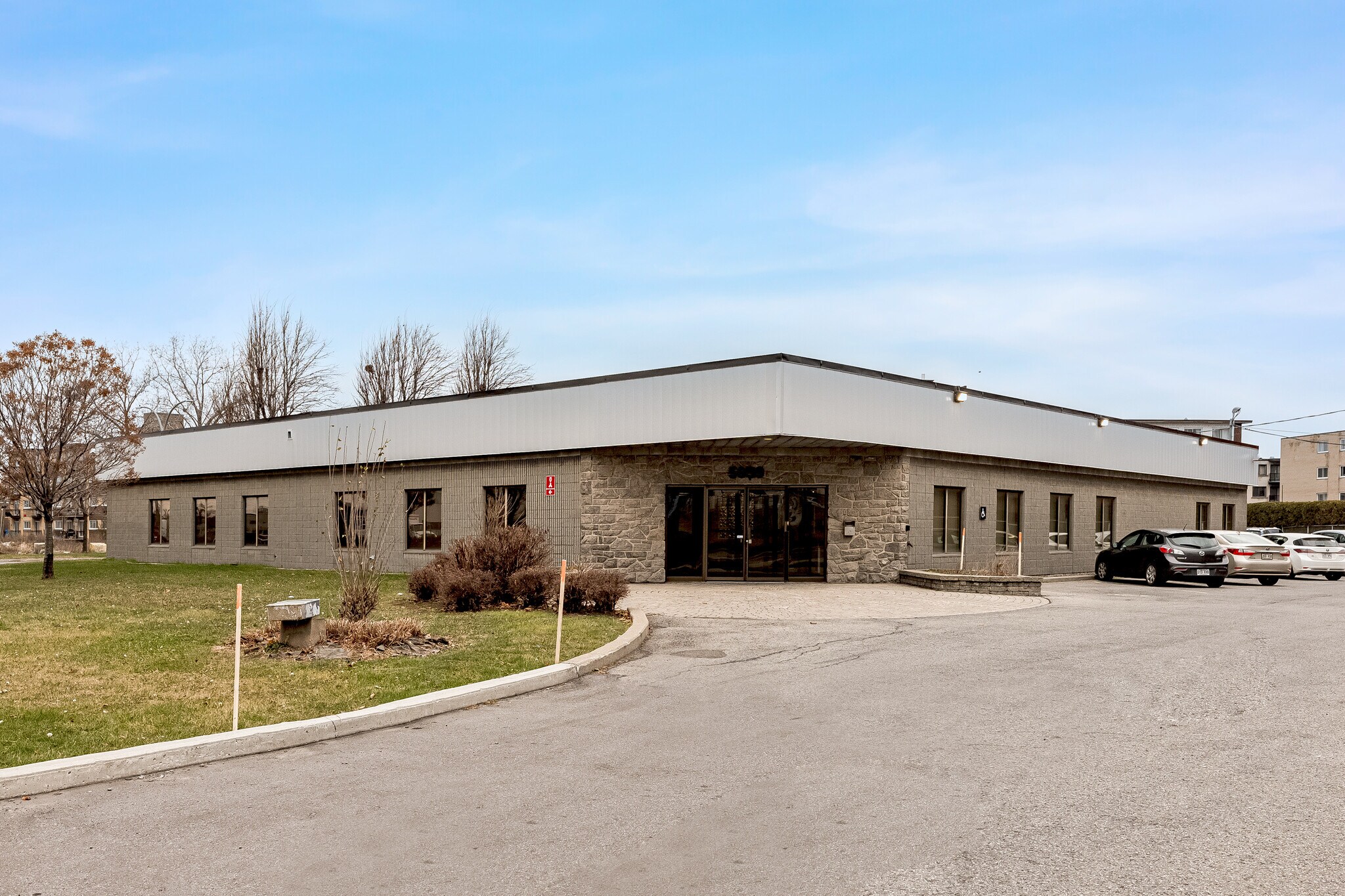 5959 Rte Transcanadienne, Montréal, QC for sale Building Photo- Image 1 of 1