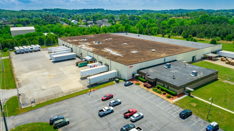 1750 Hardeman Ln NE, Cleveland, TN à louer - Photo du bâtiment - Image 3 de 27