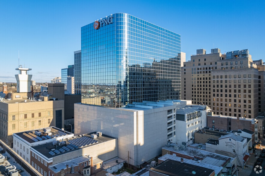 222 Delaware Ave, Wilmington, DE for lease - Building Photo - Image 2 of 11