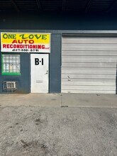 1325-1339 W Washington St, Orlando, FL à louer Photo du bâtiment- Image 1 de 7