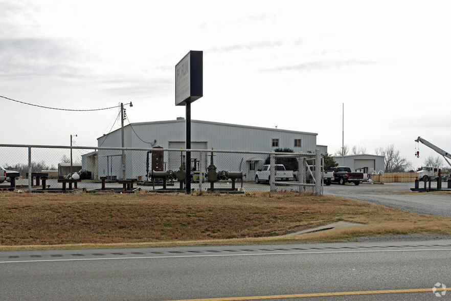 1175 State Hwy 19, Chickasha, OK à vendre - Photo principale - Image 1 de 1