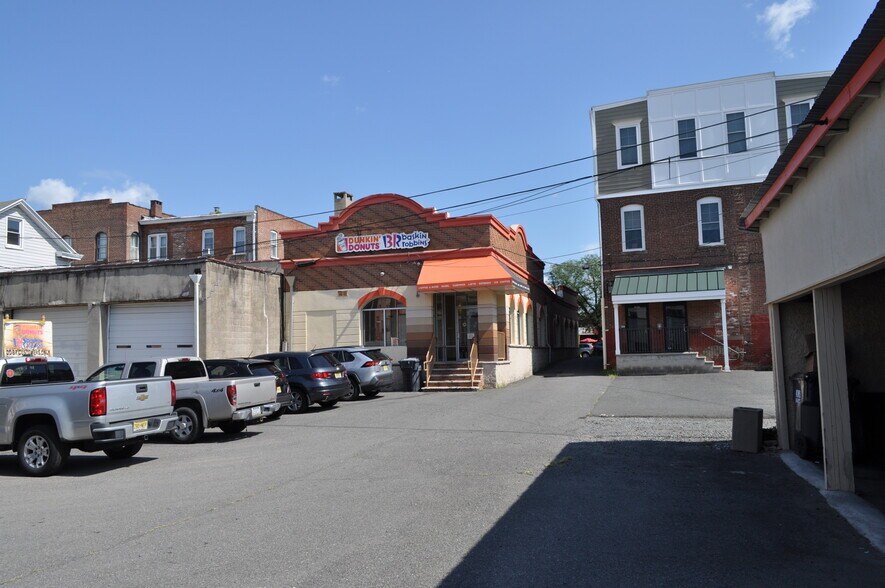 19 W Main St, Somerville, NJ à vendre - Photo du bâtiment - Image 2 de 20
