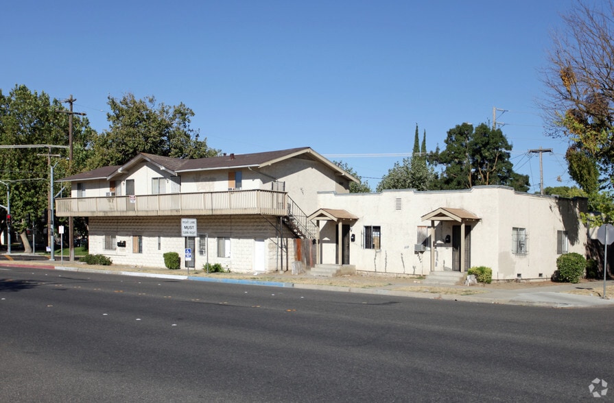 101 I St, Modesto, CA for sale - Primary Photo - Image 1 of 2