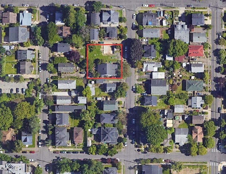 4215-4219 NE 6th, Portland, OR à vendre - Photo du bâtiment - Image 2 de 14