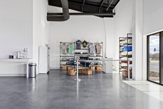 1215 Tom Ginnever Ave, O'Fallon, MO à louer Photo intérieure- Image 2 de 38