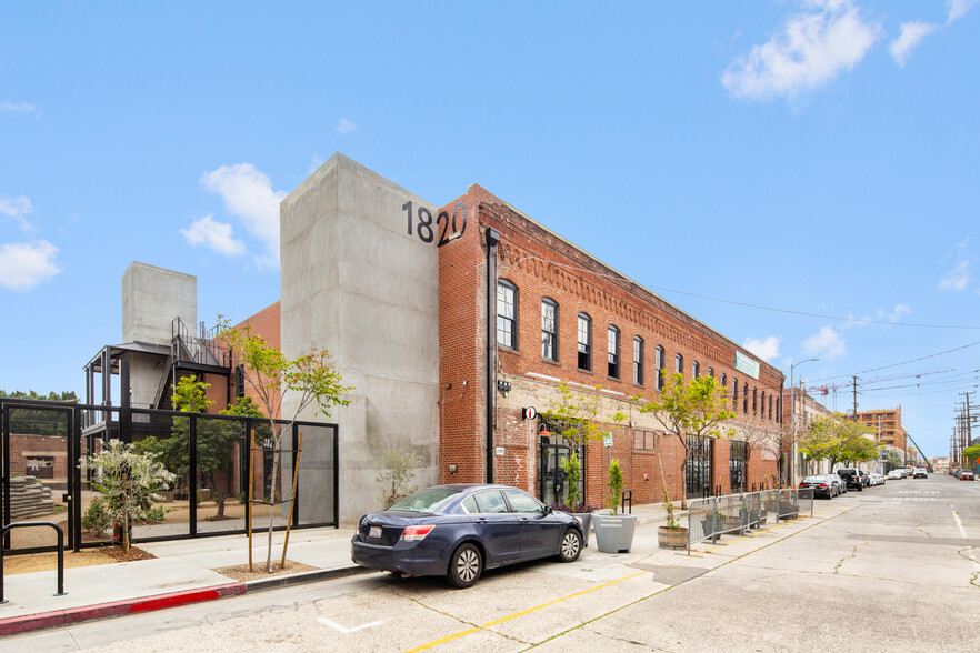 1820 Industrial St, Los Angeles, CA à vendre - Photo du bâtiment - Image 1 de 1