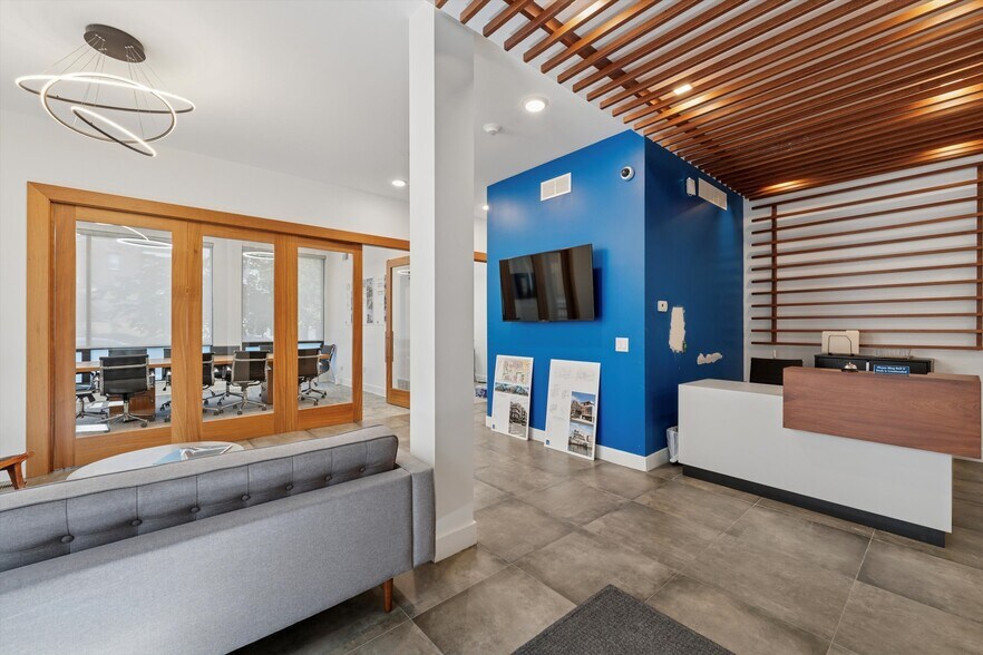 1225 N 7th St, Philadelphia, PA à louer - Photo du bâtiment - Image 2 de 37