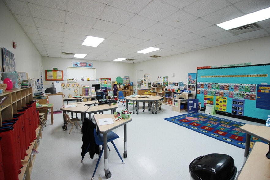 6724 Telephone Rd, Houston, TX for sale - Interior Photo - Image 3 of 6