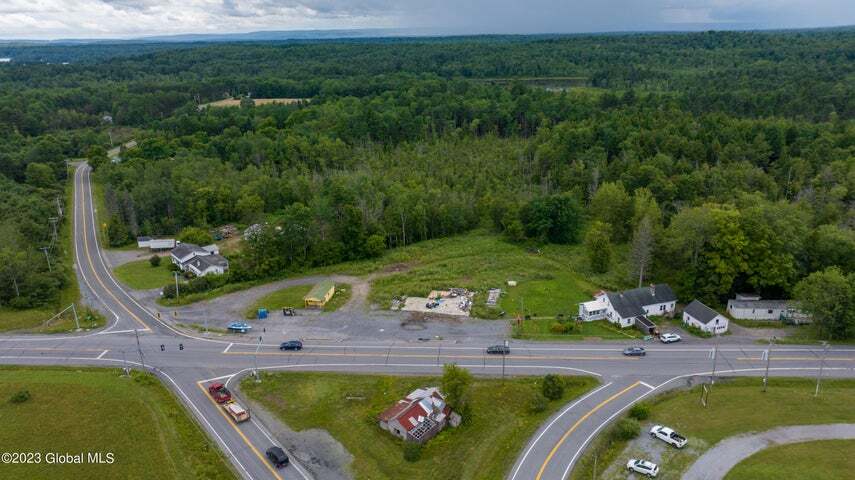 1196 Route 29, Galway, NY à vendre - Photo du bâtiment - Image 3 de 8