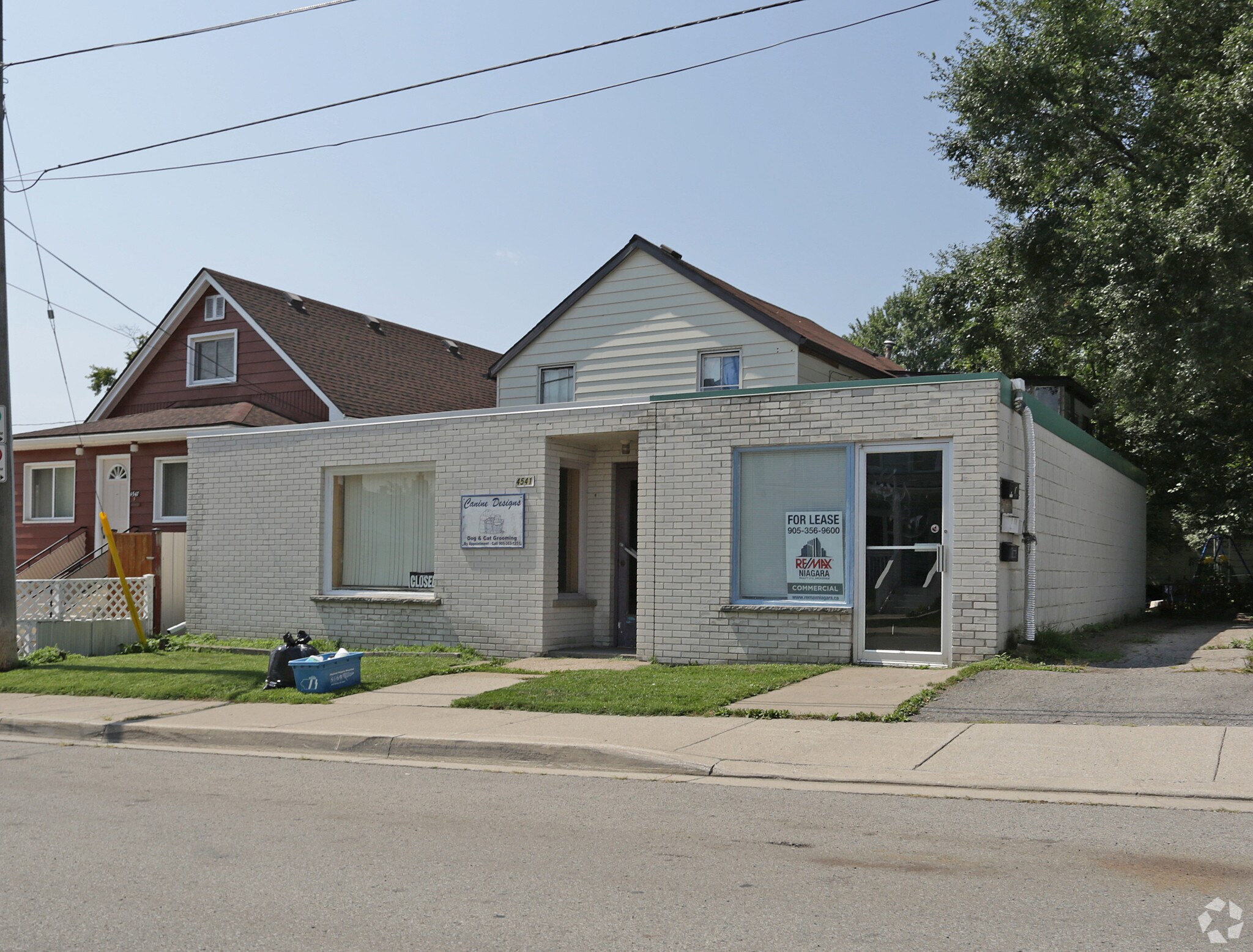 4541 Chrysler Ave, Niagara Falls, ON for sale Primary Photo- Image 1 of 1