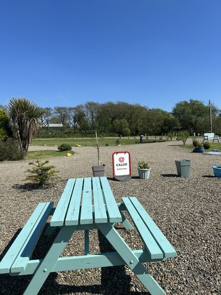 Pen-Lon-Mouch, Llandysul for sale - Primary Photo - Image 1 of 13