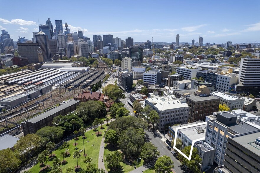 120 Chalmers St, Surry Hills à louer - Aérien - Image 1 de 1