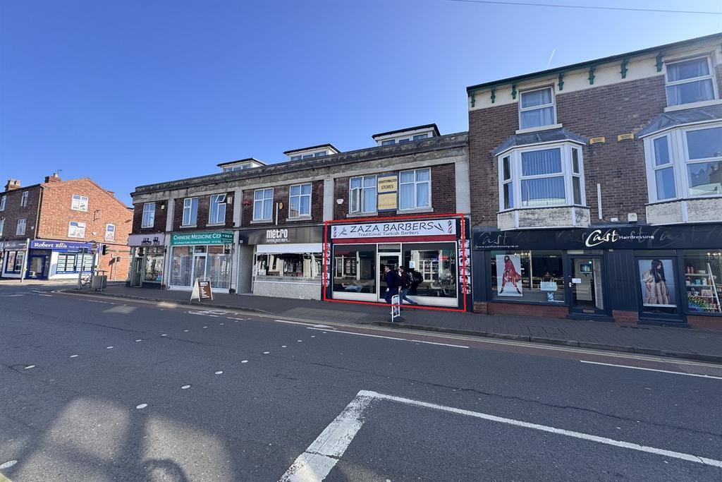 118 High Rd, Beeston à louer Photo du bâtiment- Image 1 de 15