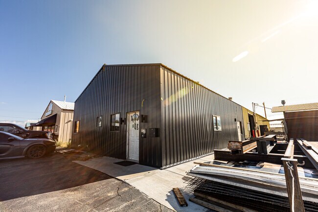 Plus de détails pour 612 S 9th St, Gunnison, CO - Industriel à vendre