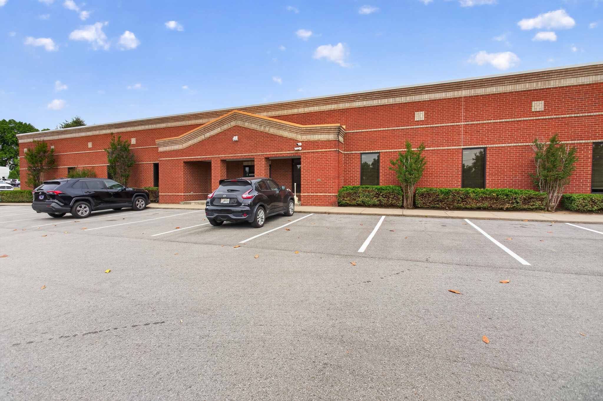 235 Noah Dr, Franklin, TN for lease Building Photo- Image 1 of 8