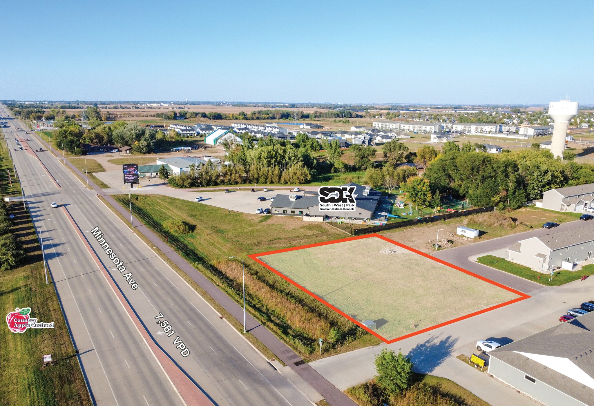 1442 Tiger Way pl, Harrisburg, SD for sale Primary Photo- Image 1 of 6