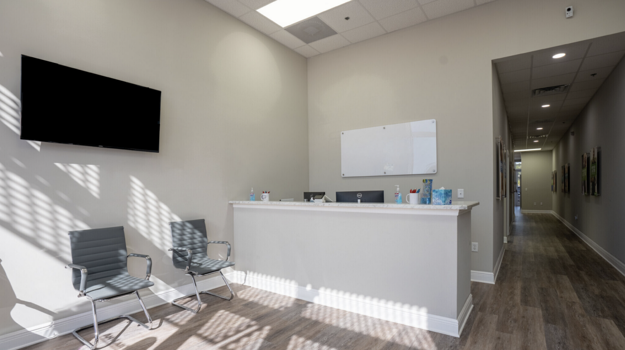 725 Skymarks Dr, Jacksonville, FL for lease Interior Photo- Image 1 of 6