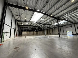 Plus de détails pour 18 Rue Guillaume Du Hommet, Brix - Industriel à louer