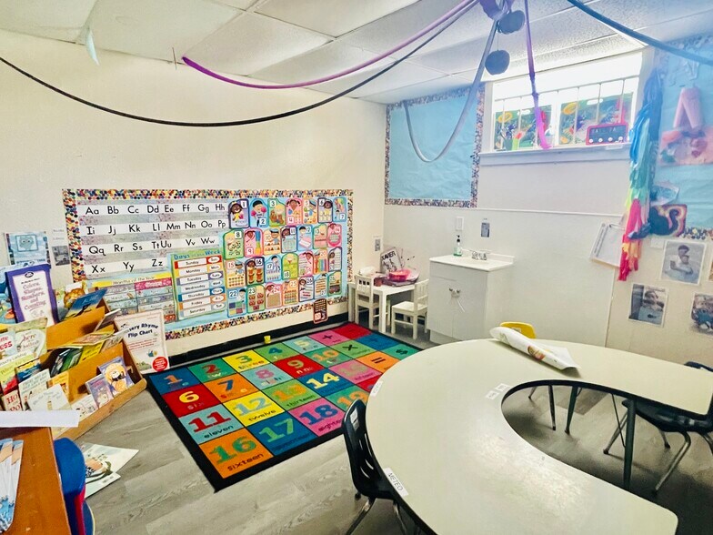 7338 McHenry St, Houston, TX à vendre - Photo du bâtiment - Image 2 de 22