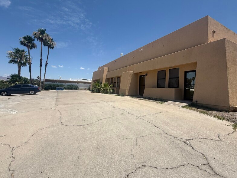 1967 S Highway 95, Bullhead City, AZ à vendre - Photo du bâtiment - Image 3 de 15