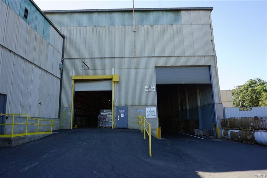 2812 Hegan Ln, Chico, CA à louer - Photo du bâtiment - Image 3 de 13