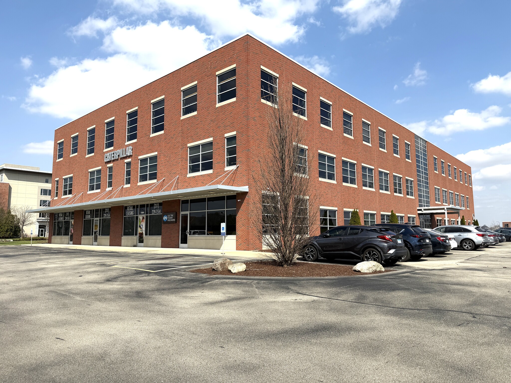 1904 S 1st St, Champaign, IL for lease Primary Photo- Image 1 of 2