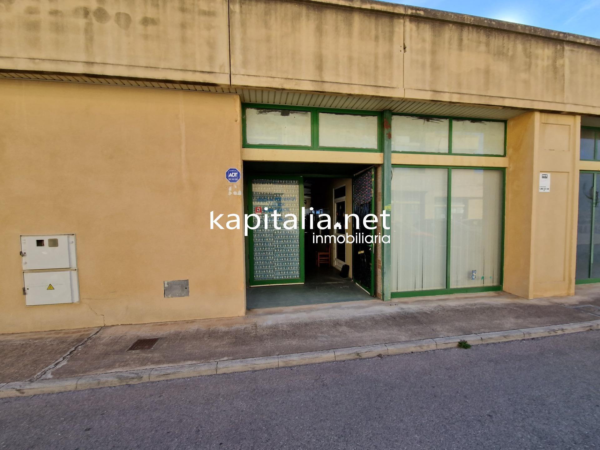 Industrial in Cocentaina for sale Building Photo- Image 1 of 8