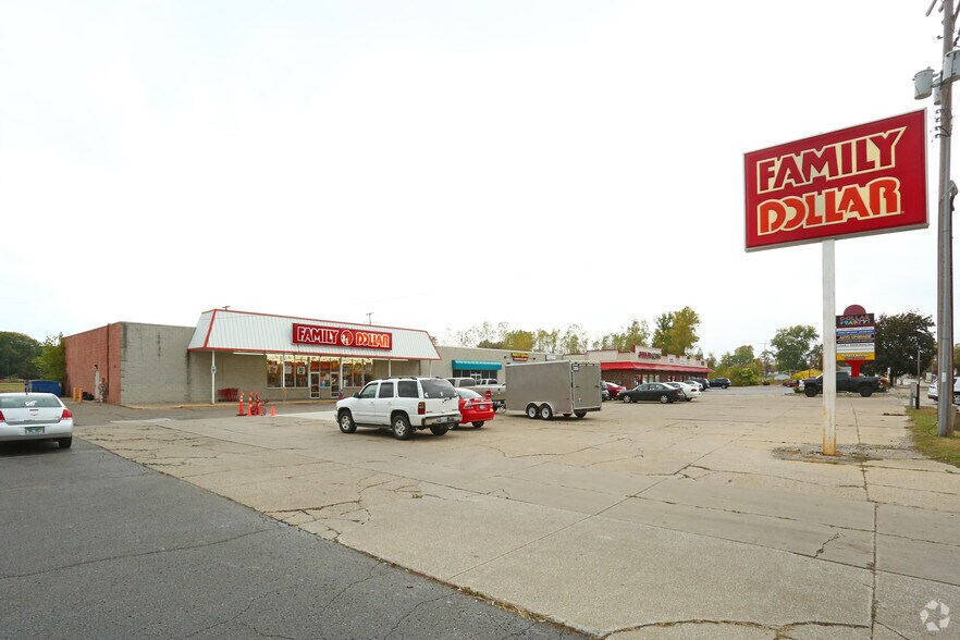 520-540 S Mill St, Clio, MI à vendre - Photo du bâtiment - Image 3 de 5