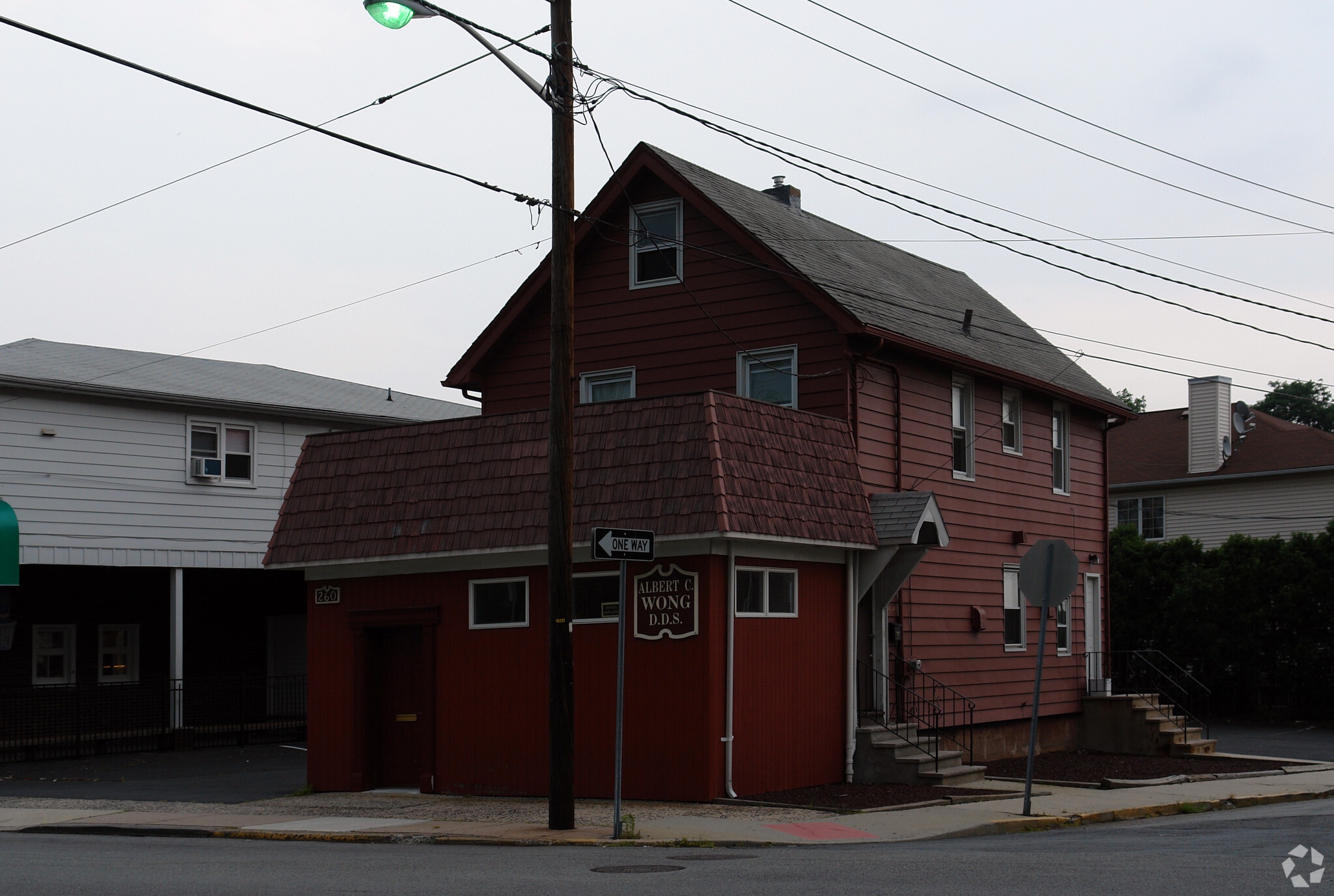 260 Ridge Rd, Lyndhurst, NJ for lease Primary Photo- Image 1 of 3