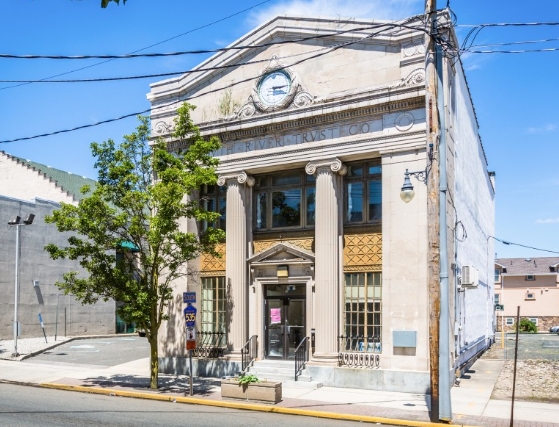 25 Main St, South River, NJ for sale - Building Photo - Image 1 of 1