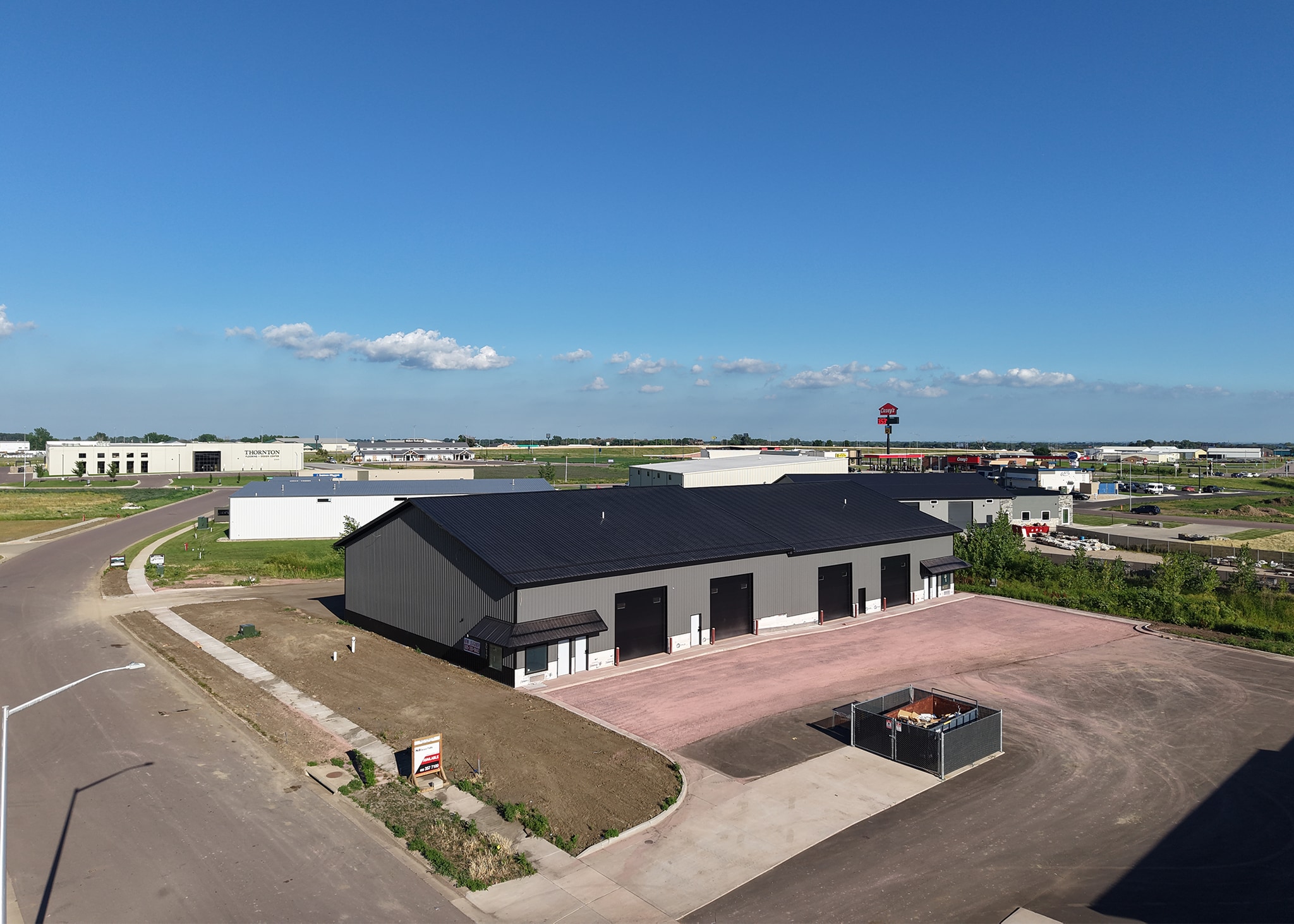 2017 Industrial St, Tea, SD à louer Photo du bâtiment- Image 1 de 11
