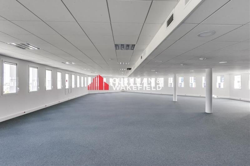 2 Rue Jean Giono, Balma for lease - Interior Photo - Image 2 of 7