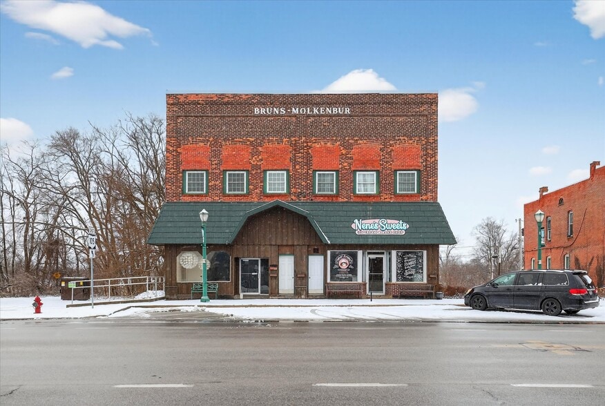 135 E Main St, Woodville, OH for sale - Building Photo - Image 2 of 60