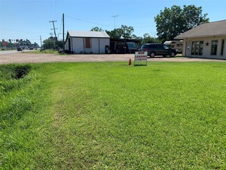 Plus de détails pour 2214 N Main St, Liberty, TX - Vente au détail à louer