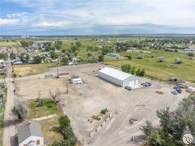 225 5th St E, Hardin, MT for sale - Primary Photo - Image 1 of 9