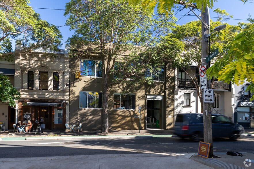 67 Fitzroy St, Surry Hills à louer - Photo du bâtiment - Image 2 de 2