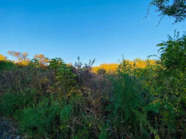 5407 NW Waukomis, Kansas City, MO for sale - Building Photo - Image 3 of 5