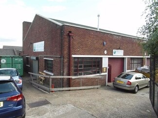 More details for Lenthall Rd, Loughton - Industrial for Lease