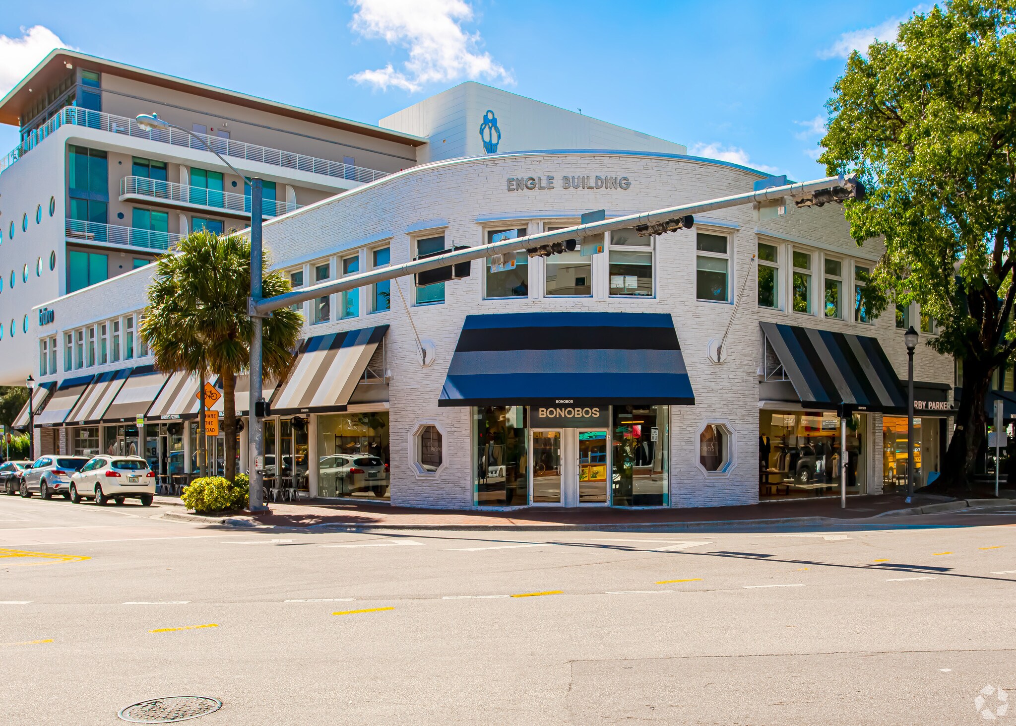 2980-3000 McFarlane Rd, Coconut Grove, FL à louer Photo du bâtiment- Image 1 de 10