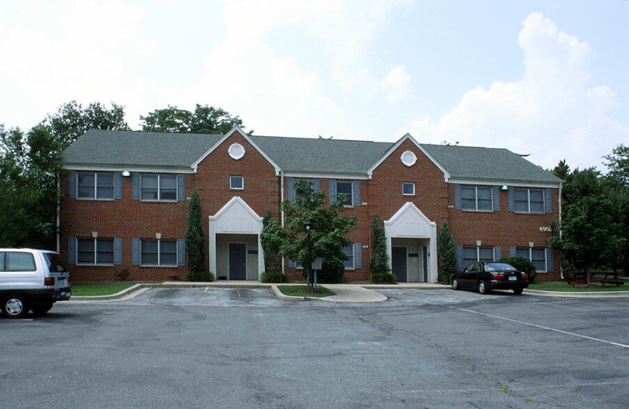 4907 Niagara Rd, College Park, MD à louer - Photo du bâtiment - Image 2 de 3