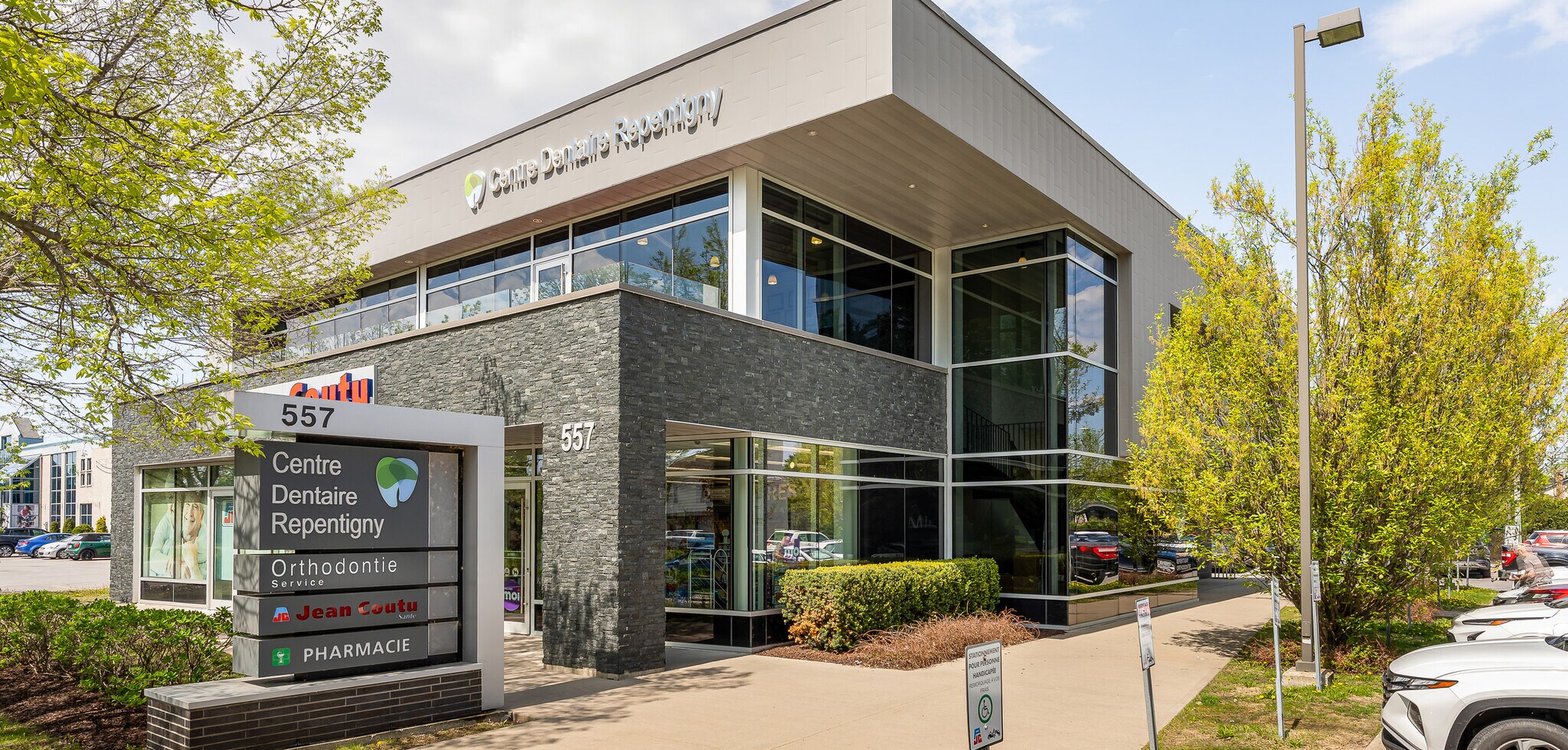 557 Rue Notre-Dame, Repentigny, QC for sale Building Photo- Image 1 of 11