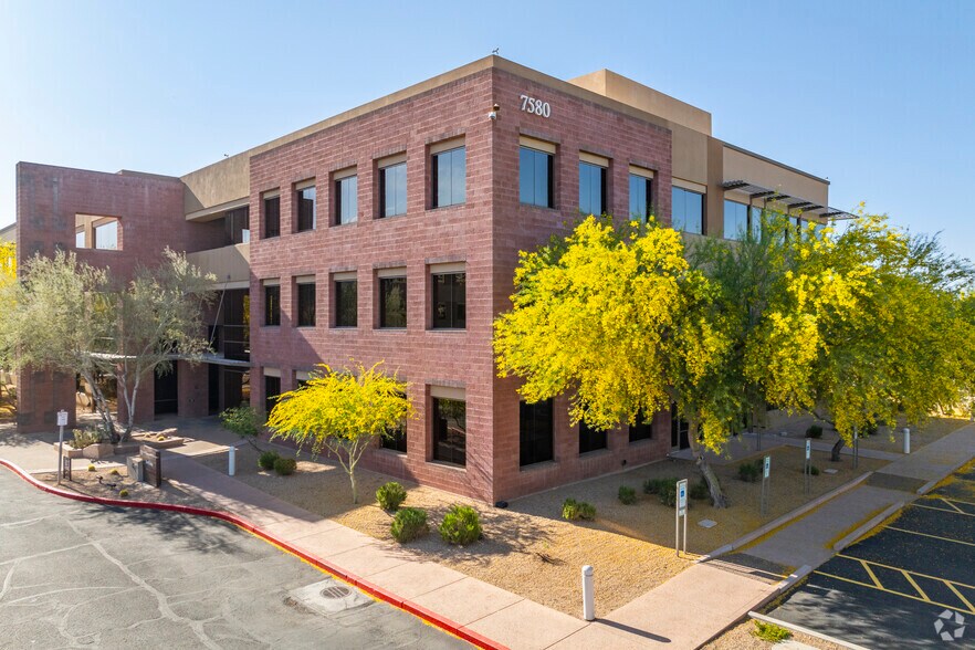 7580 N Dobson Rd, Scottsdale, AZ for lease - Primary Photo - Image 1 of 6