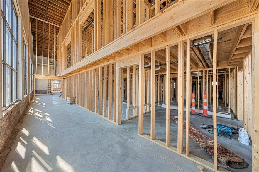 1349 Adams St, Bowling Green, KY à louer - Photo du bâtiment - Image 3 de 23