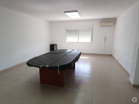 Fuenlabrada, MAD 28946 - - - Photo intérieure - Image 1 of 7