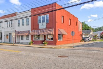 701 W Broadway Ave, Hopewell, VA for lease Building Photo- Image 2 of 10